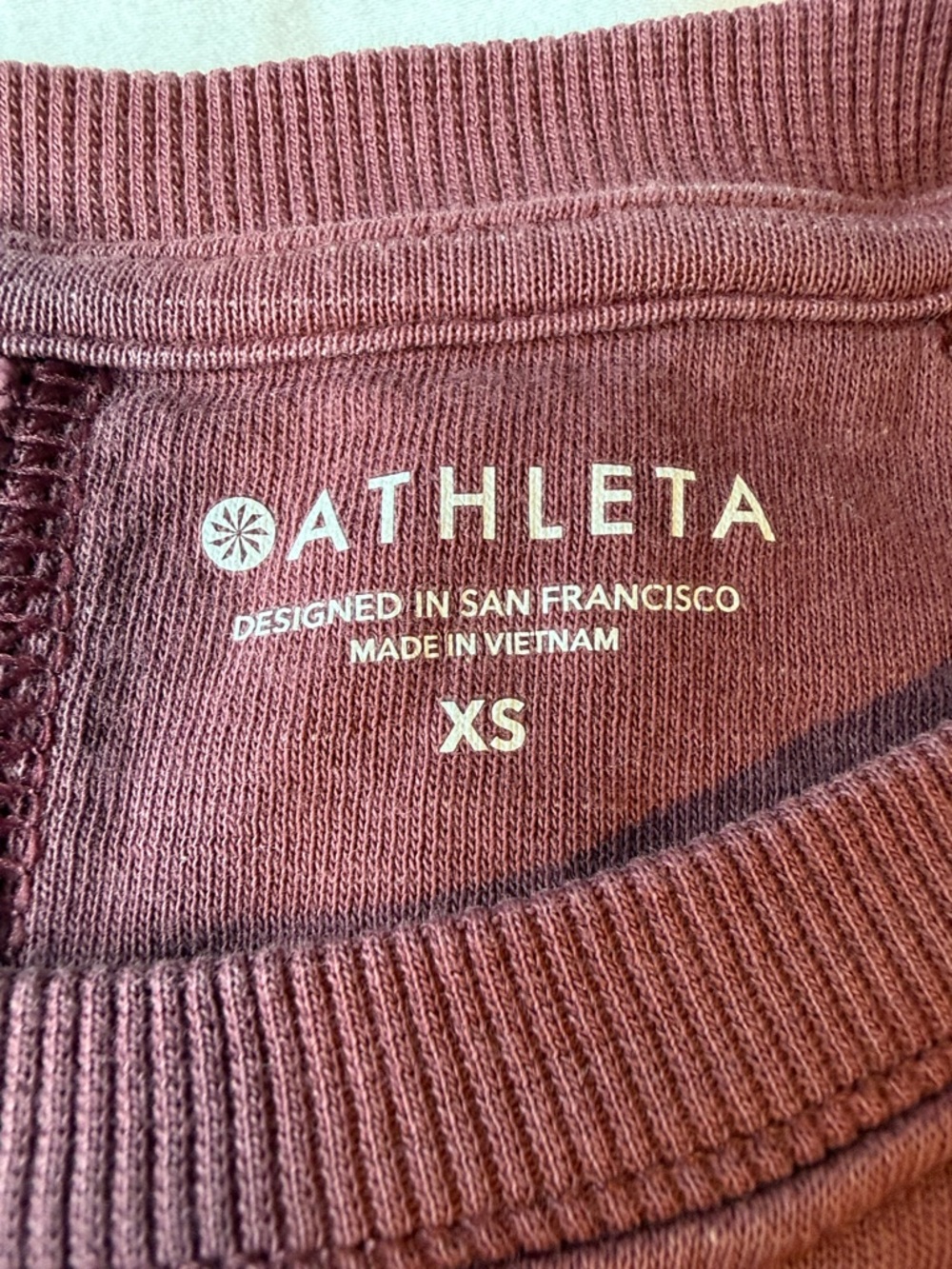 Athleta Crew Sweatshirt in Plum Wine - Picture 2 of 4